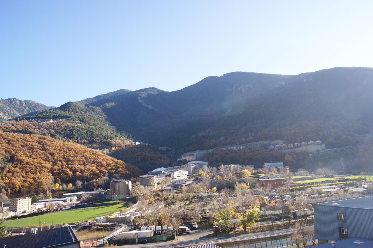 Hotel Font Del Marge Andorra la Vella Exterior foto